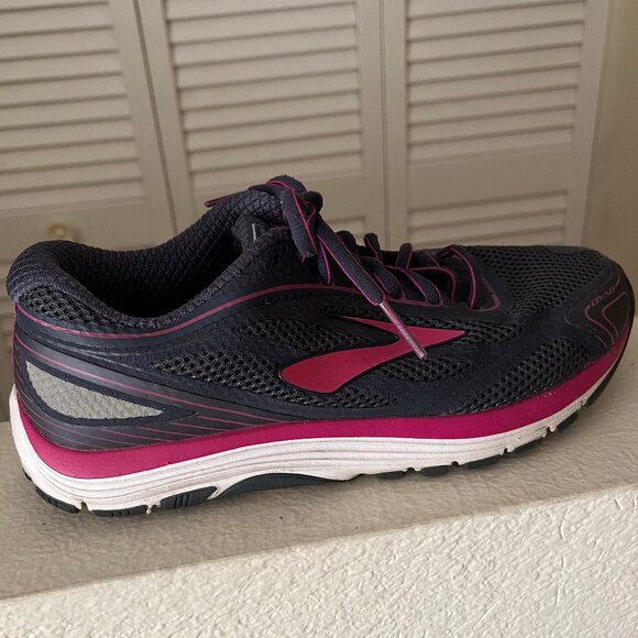 Brooks Dyad 9 wide - Picture 11 of 11